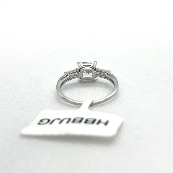 SIZE 9 925 Square Cut CZ Ring - Picture 7 of 12